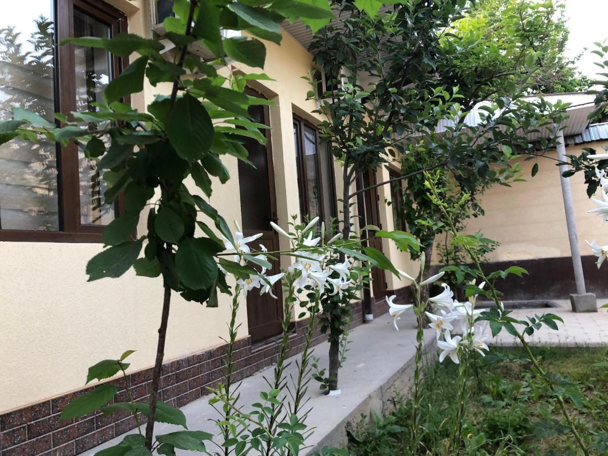 Дом Отель Бадамзар Taskent Exterior foto