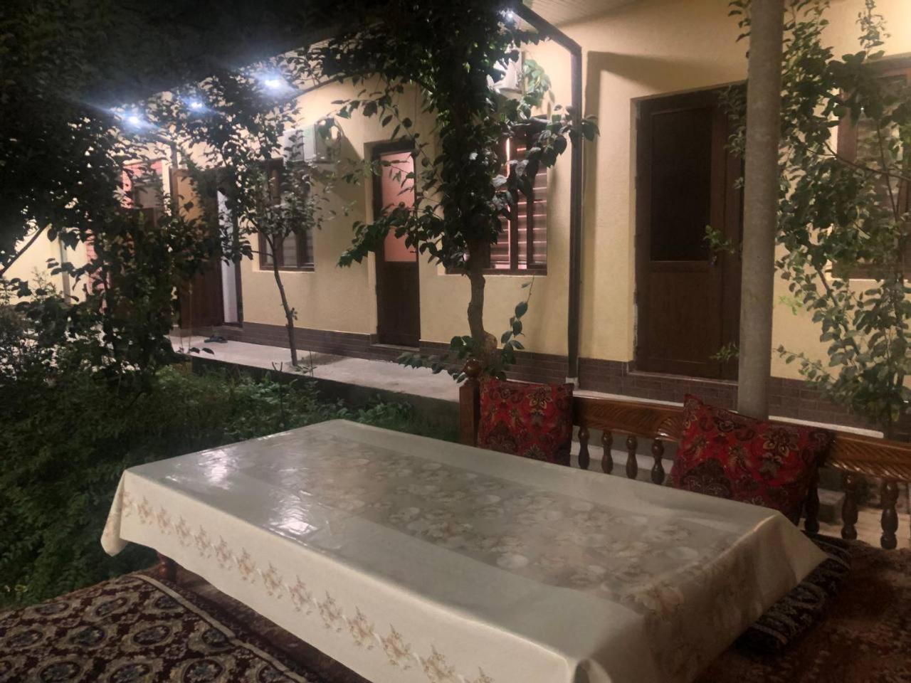 Дом Отель Бадамзар Taskent Exterior foto