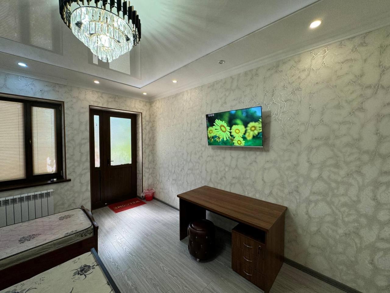 Дом Отель Бадамзар Taskent Exterior foto