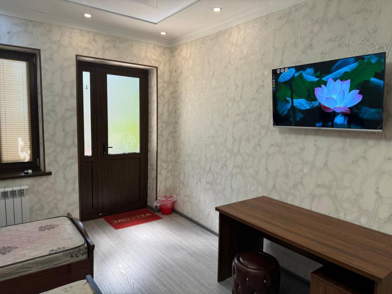 Дом Отель Бадамзар Taskent Exterior foto